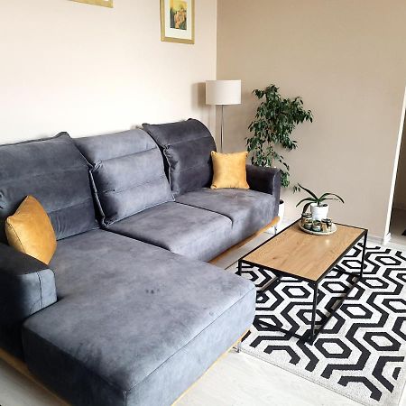 Cozy 2 Room Apartment In The Oldtown Of Klaipeda Exterior photo