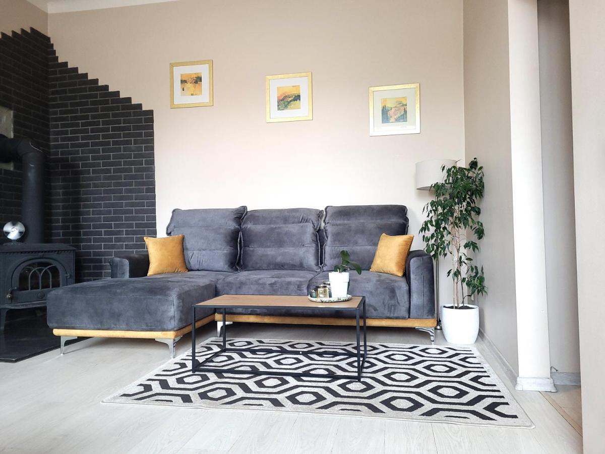 Cozy 2 Room Apartment In The Oldtown Of Klaipeda Exterior photo