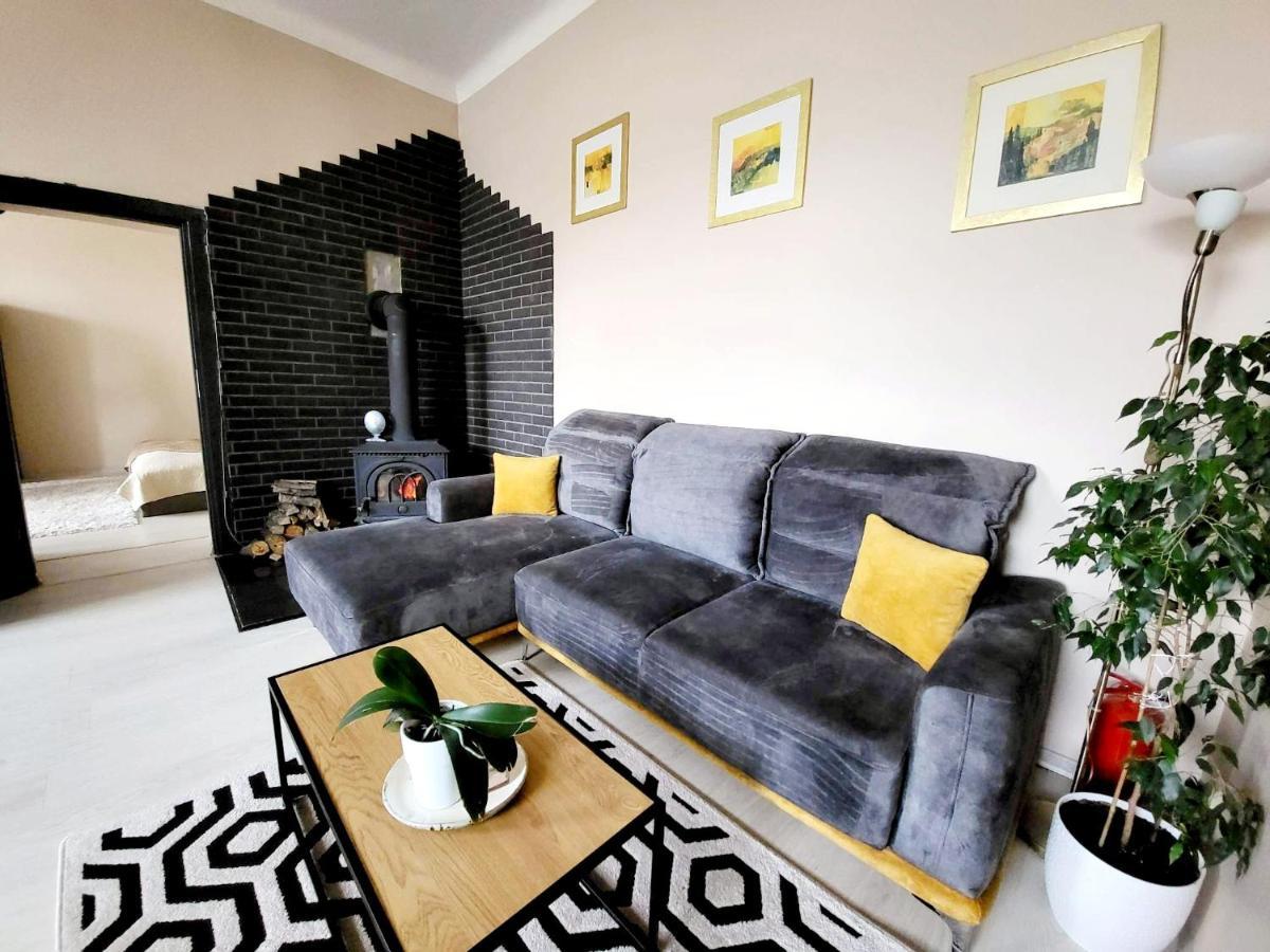 Cozy 2 Room Apartment In The Oldtown Of Klaipeda Exterior photo